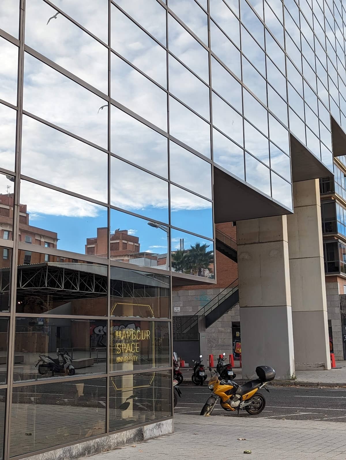 Harbour space office in Barcelone